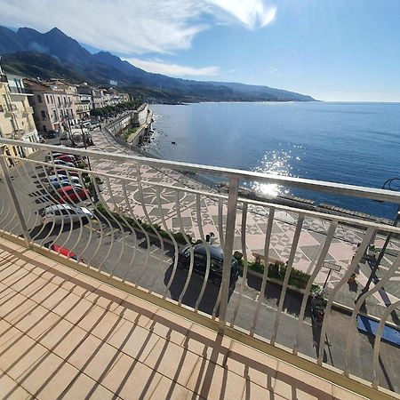 Il Molo Camere Per Vacanze Diamante Exterior foto